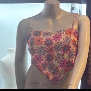 NWT. Rue21. Floral Bandana Top. 70's style Size (L)